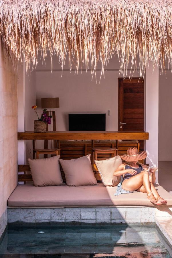 Palm Merah Villas - Private Pool (Adults Only) Selong Belanak Exteriör bild